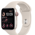 اپل واچ سری SE نسل 8 بدنه آلومینیوم سایز 44mm بند سلیکونی اسپرت